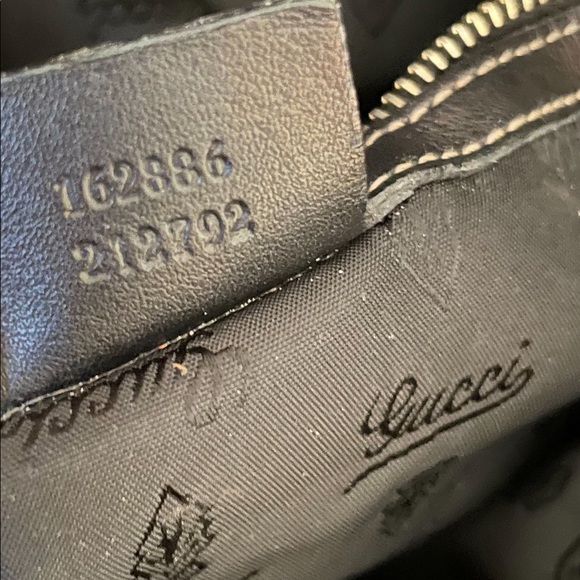 💯Auth GUCCI Tote/Crossbody Bag Shiny Leather Large Great Condition - Picture 11 of 12